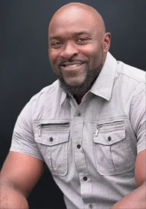 Profile picture of Olympian and Vicars School graduate Neville Wright